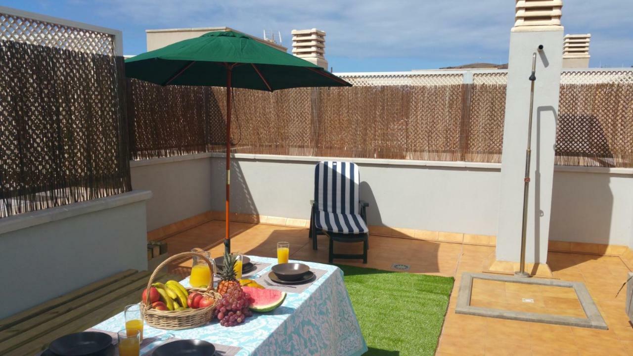 Relaxing Atico Playa Sardina Apartment Galdar Bagian luar foto